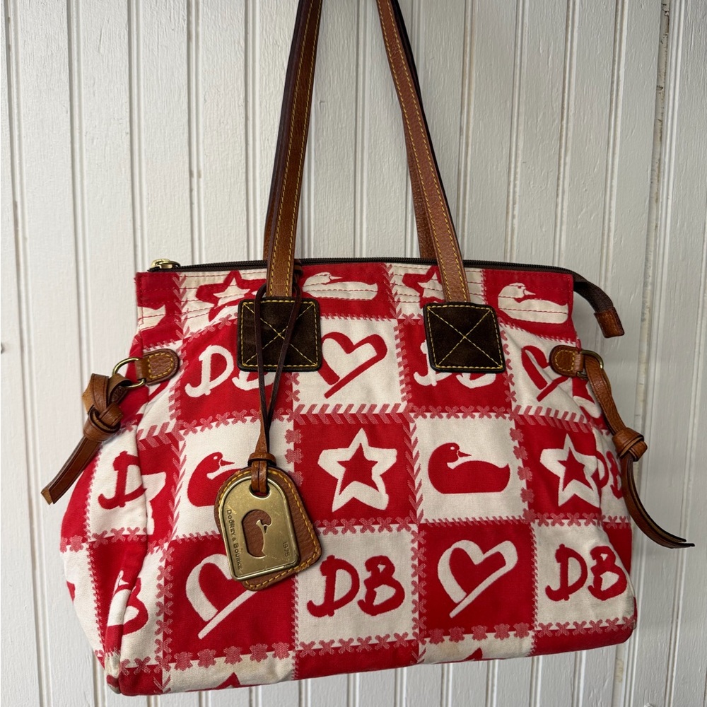 RARE Dooney & Bourke Heart Shoulder Bag